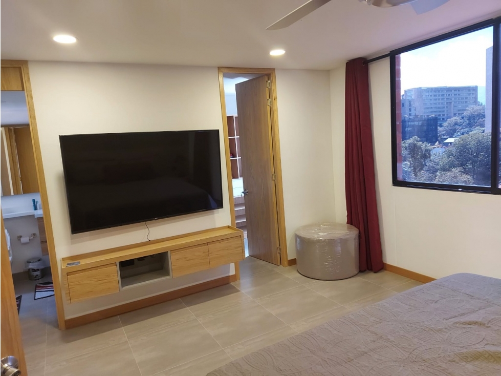 APARTAMENTO EN ARRIENDO- EL POBLADO- LA LINDE — foto 4