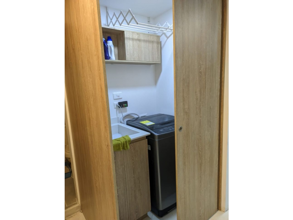 APARTAESTUDIO AMOBLADOD EN ARRIENDO, LAURELES-ESTADIO CERCA DE UPB — foto 5