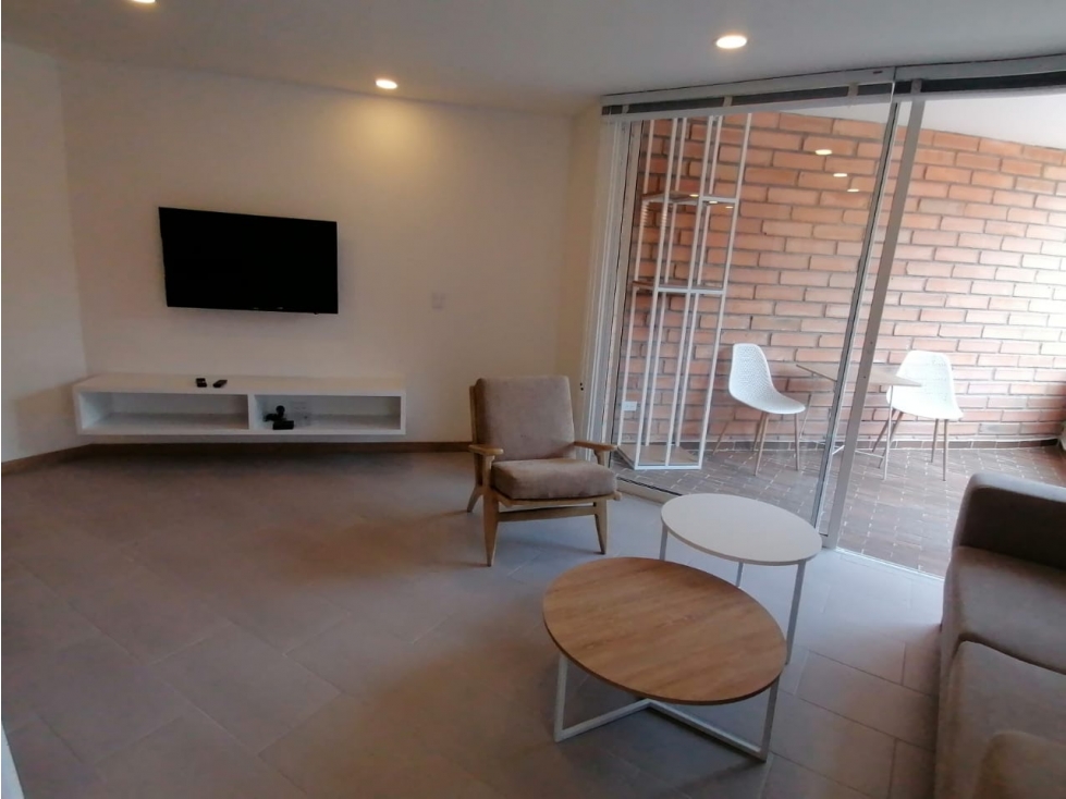 AMPLIO APARTAESTUDIO AMOBLADO CENTRO COMERCIAL LOS MOLINOS — foto 6