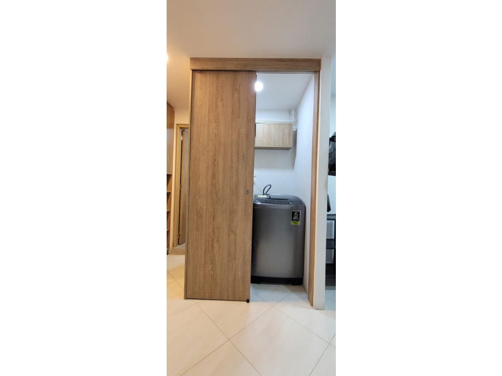 APARTAESTUDIO AMOBLADOD EN ARRIENDO, LAURELES-ESTADIO CERCA DE UPB — foto 6