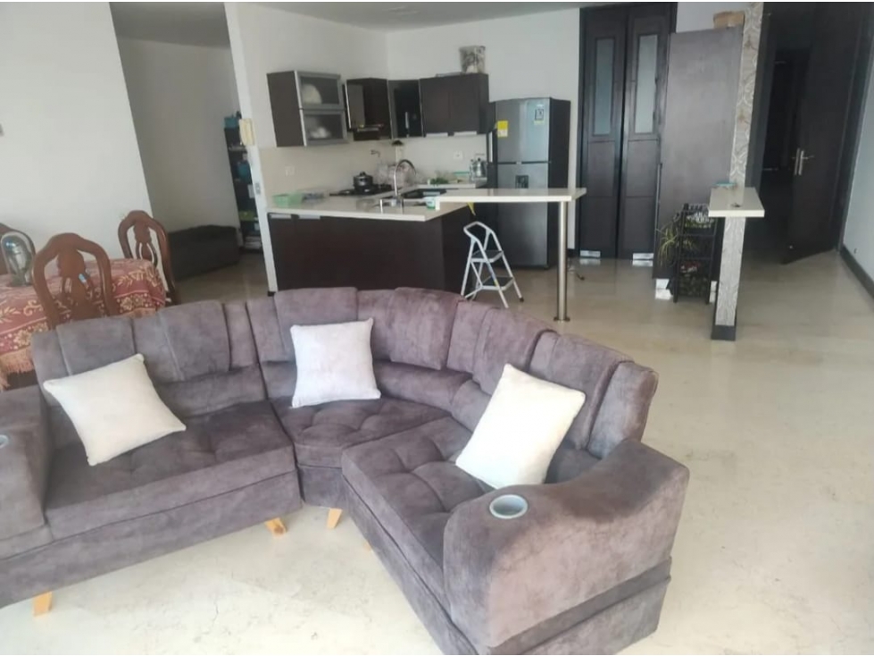 SE VENDE APARTAMENTO EN SABANETA SECTOR LAS LOMITAS