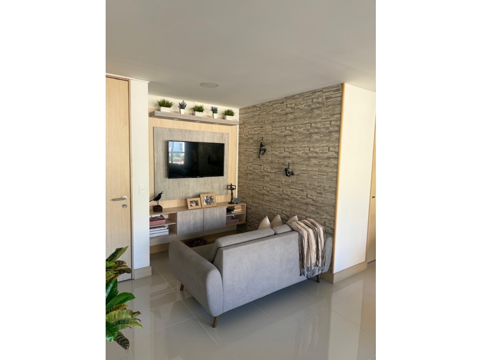 APARTAMENTO EN VENTA EN LOMA DEL INDIO POBLADO — foto 2