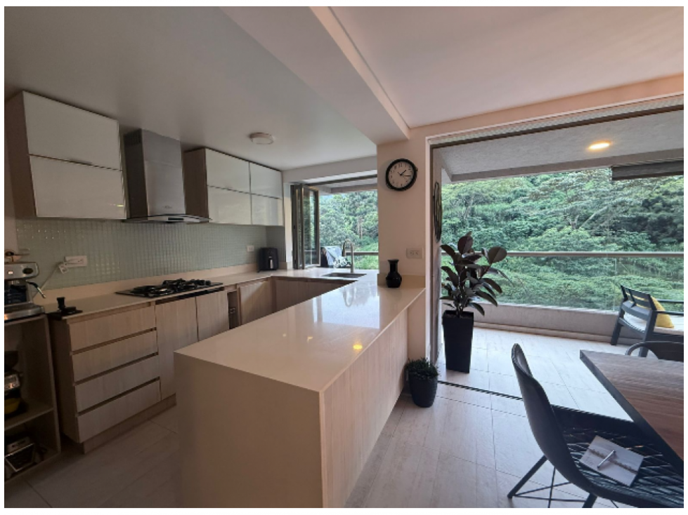 APARTAMENTO EN VENTA EN LOMA DE LOS BERNAL — foto 3