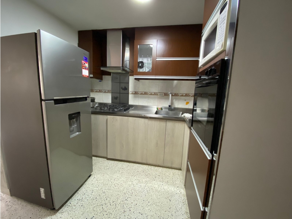 VENTA DE CASA BIFAMILIAR EN BELLO BARRIO CARMELO
