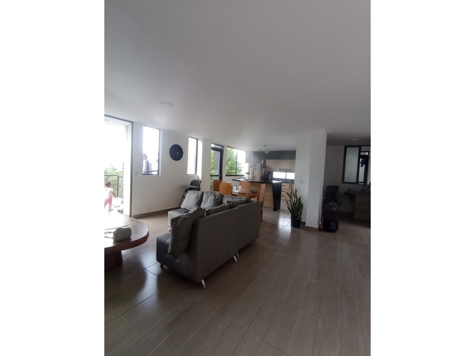 CASA EN VENTA EN BELEN JARDIN