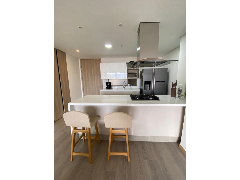 APARTAMENTO EN VENTA EN EL POBLADO VIA LINARES