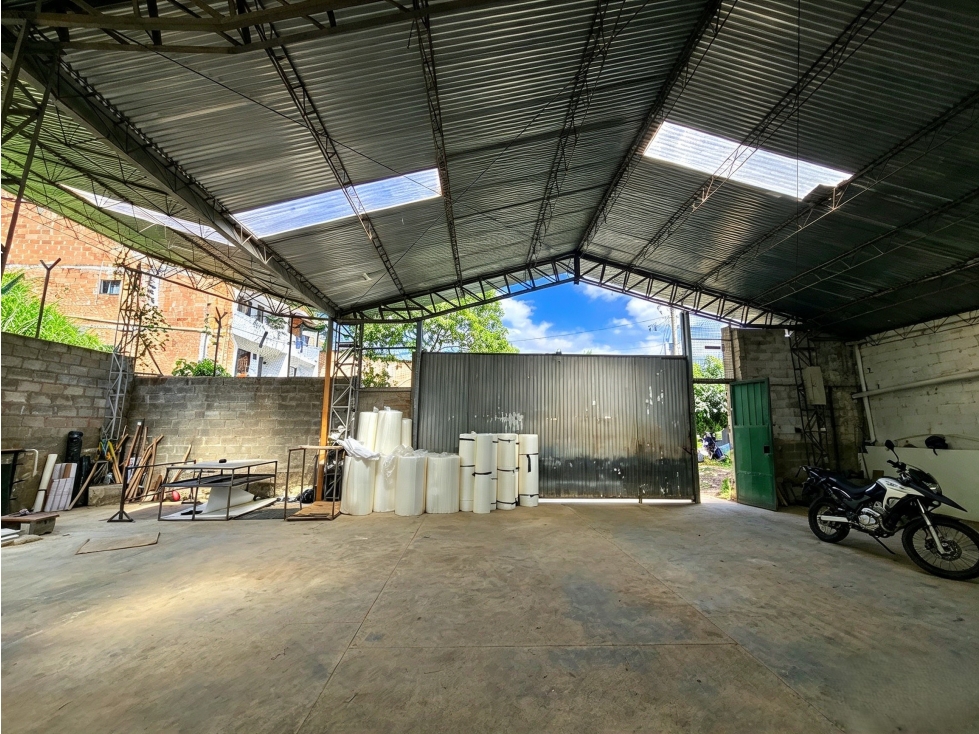 BODEGA EN VENTA EN CALDAS - 1