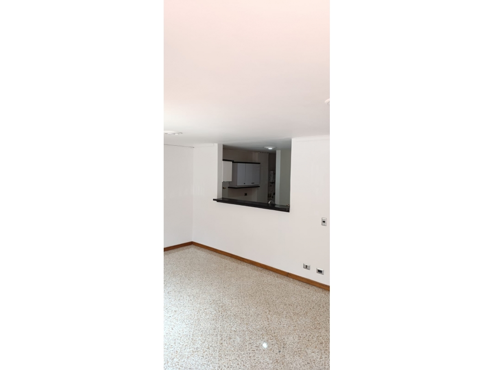 APARTAMENTO EN VENTA EN LAURELES — foto 3