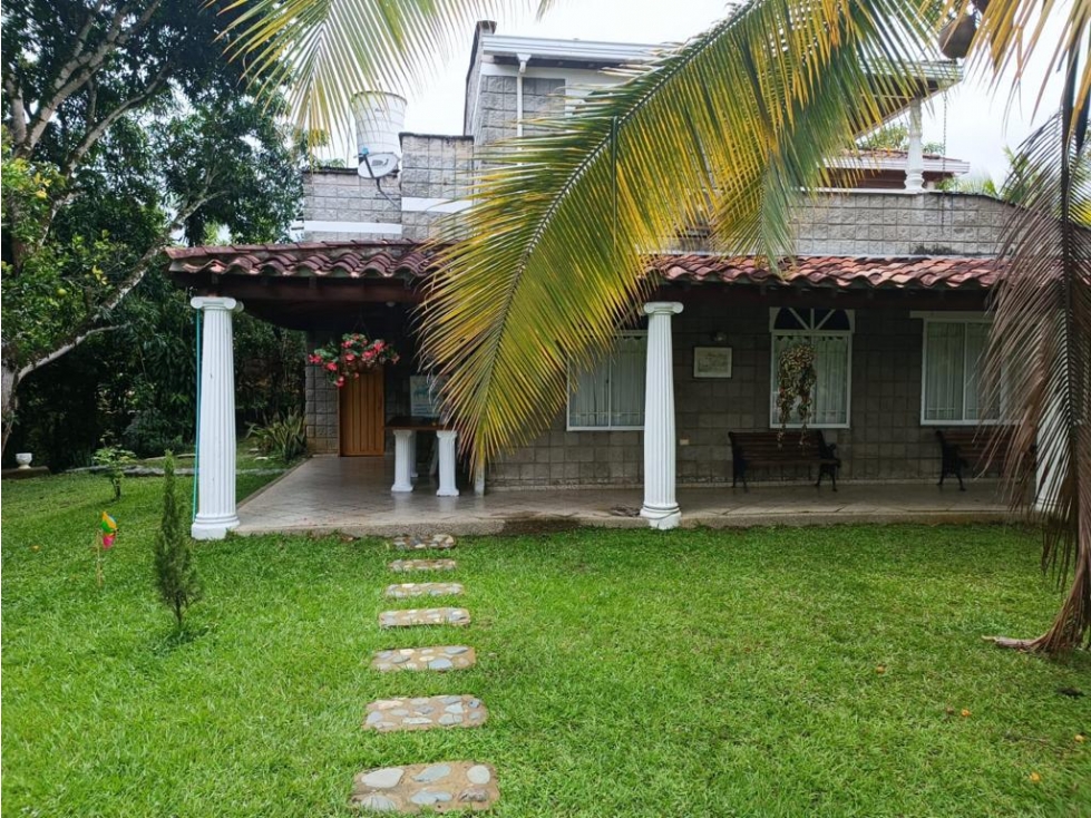 CASA CAMPESTRE EN VENTA EN SAN JERONIMO - 2
