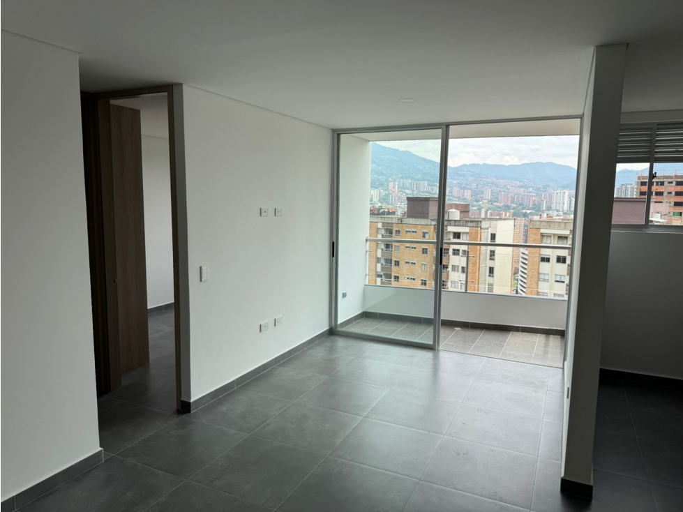 APARTAMENTO EN VENTA EN SABANETA SECTOR LA DOCTORA — foto 2