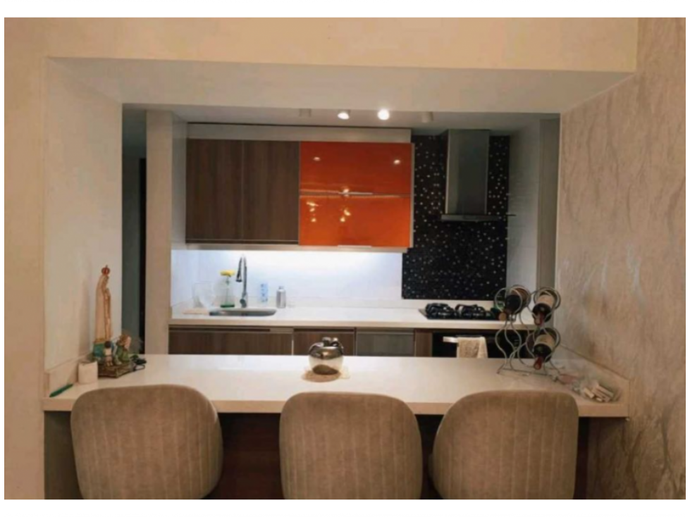 APARTAMENTO EN VENTA EN LOMA DE LOS BERNAL — foto 2