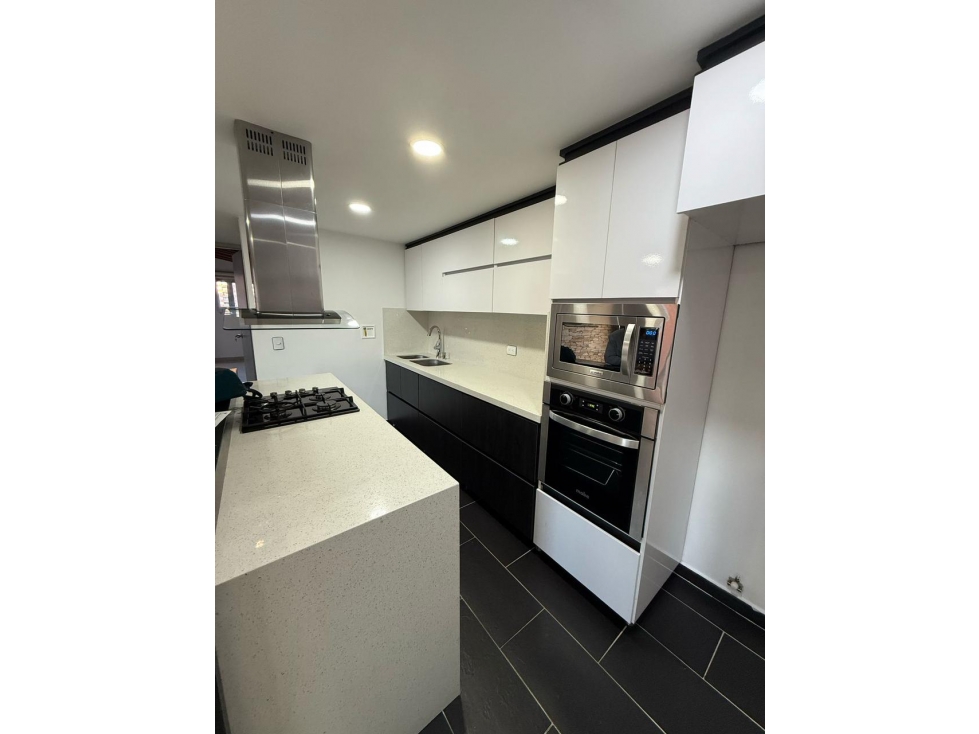 APARTAMENTO DUPLEX EN VENTA EN ITAGUI - 2