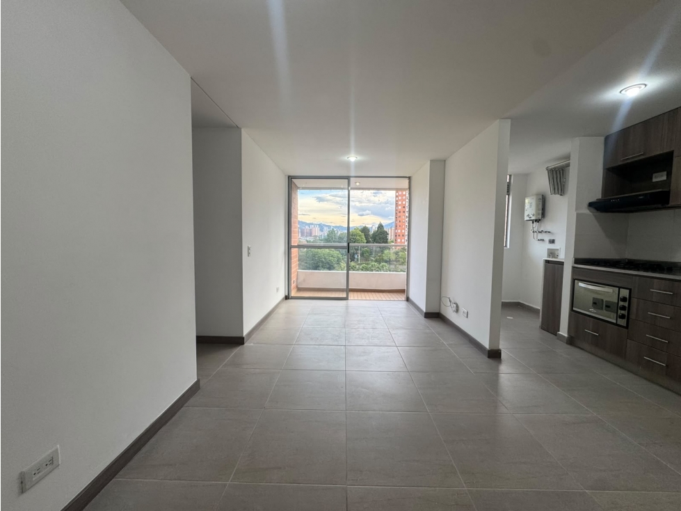 APARTAMENTO EN VENTA EN ITAGUI CERCA AL PARQUE DE LAS CHIMENEAS — foto 2