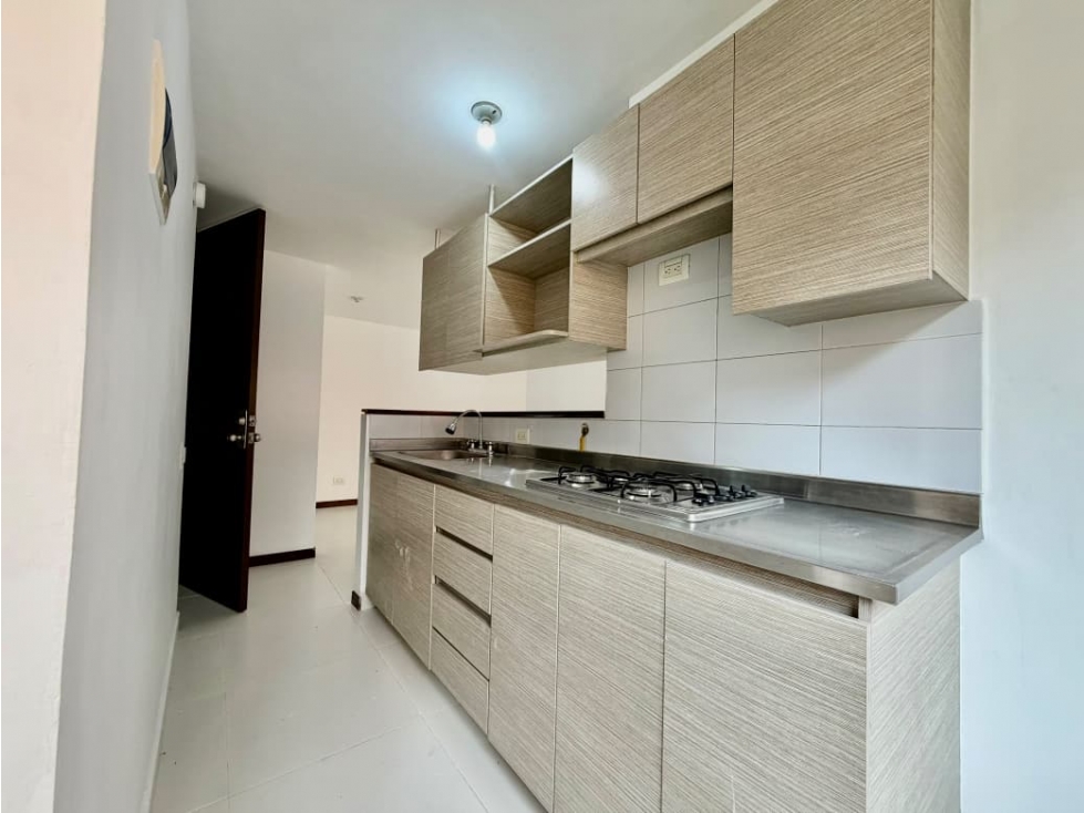 APARTAMENTO EN VENTA EN ENVIGADO LA CUENCA — foto 2