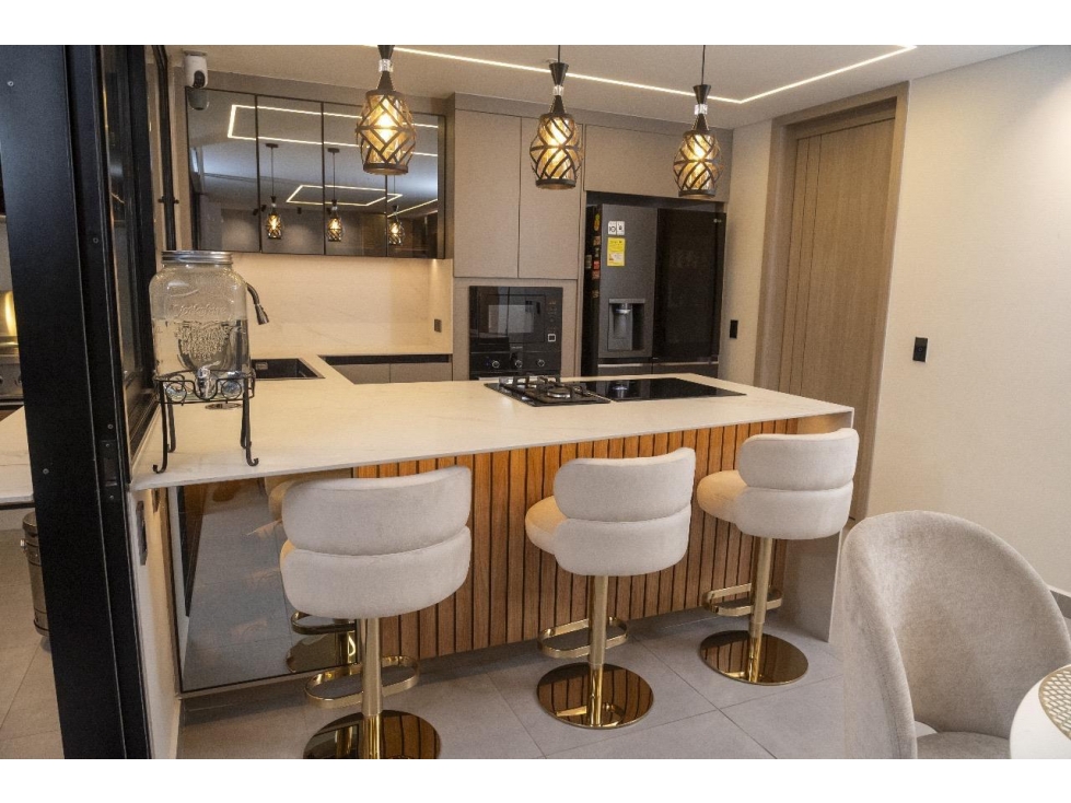 MODERNO APARTAMENTO EN VENTA EN EL VELODROMO