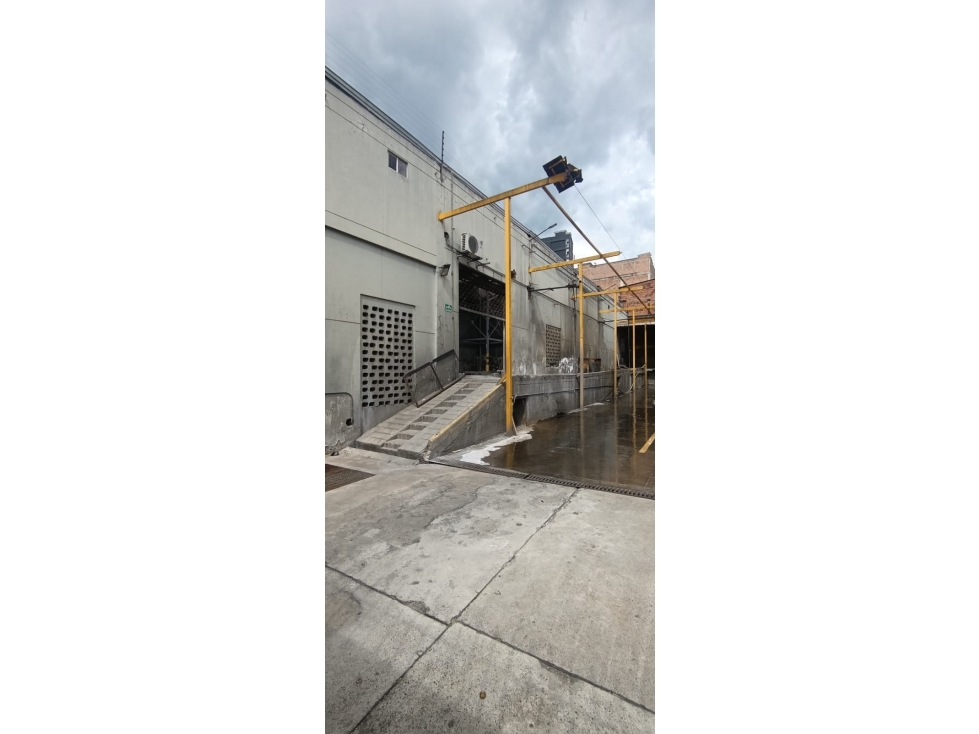 BODEGA EN VENTA EN SABANETA - 5