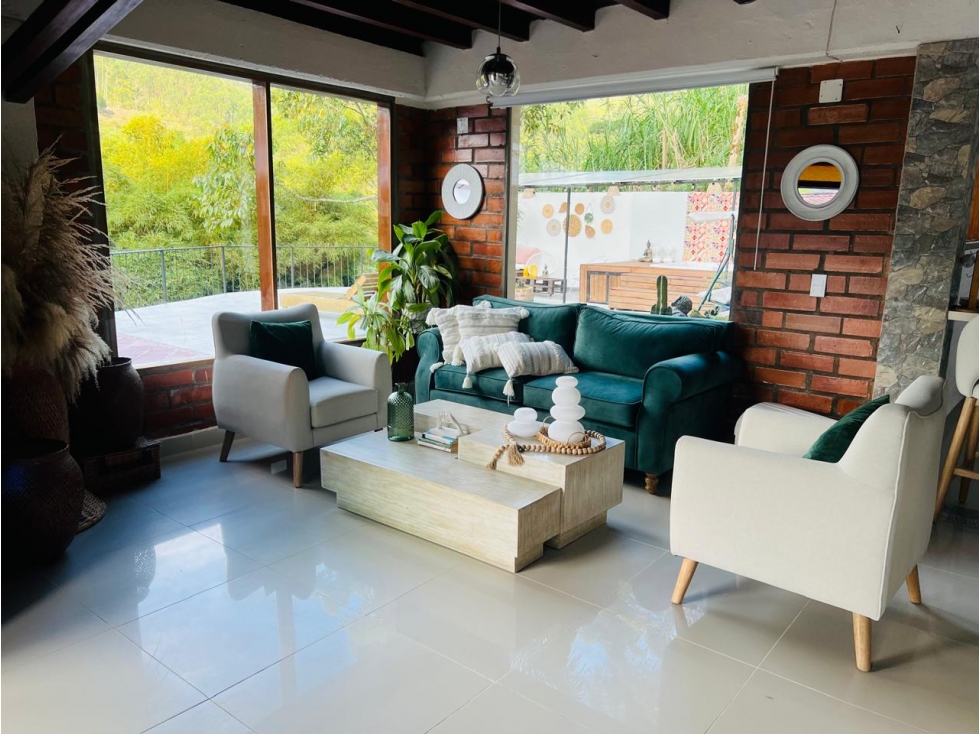 FINCA EN VENTA EN CALDAS