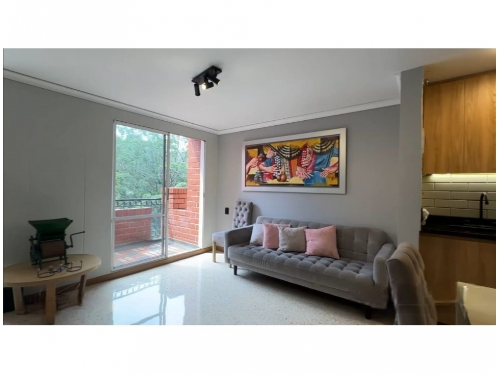 APARTAMENTO DUPLEX EN VENTA EN CONQUISTADORES — foto 2