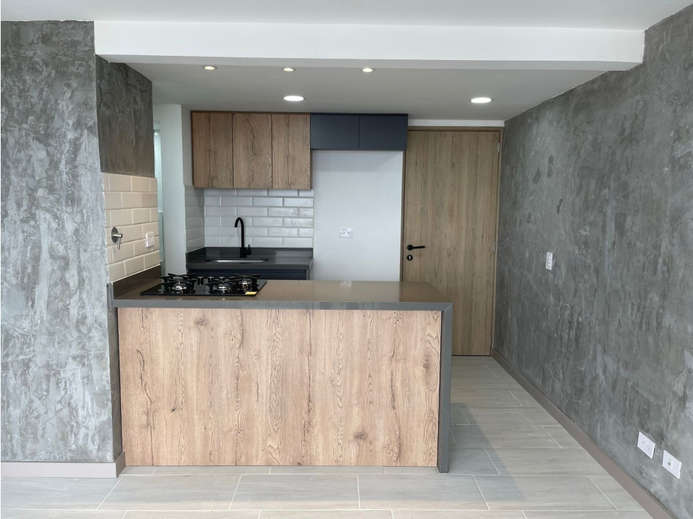 APARTAMENTO EN VENTA EN SABANETA SECTOR MARIA AUXILIADORA — foto 3