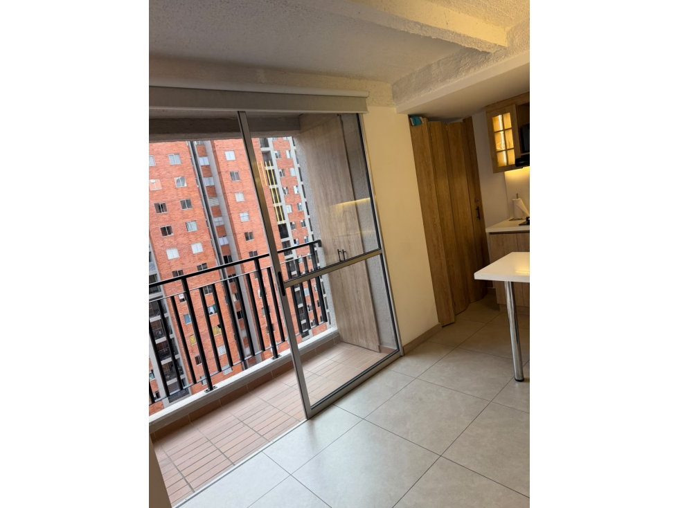 APARTAMENTO EN VENTA EN SABANETA SECTOR LAS LOMITAS — foto 3