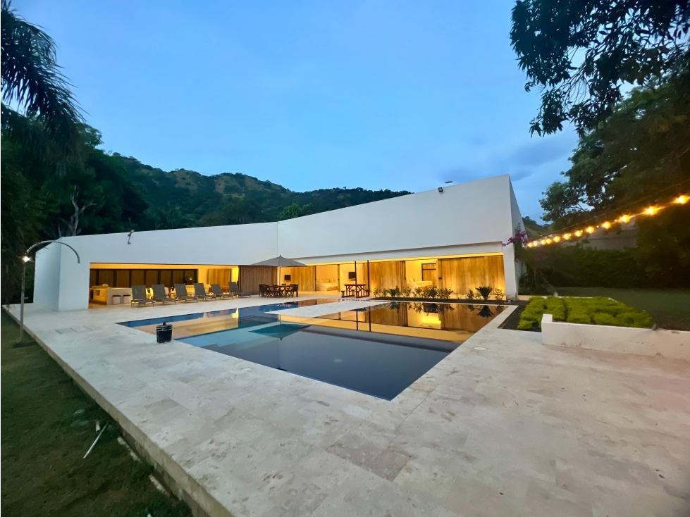 FINCA EN VENTA EN SANTA FE DE ANTIOQUIA - 2