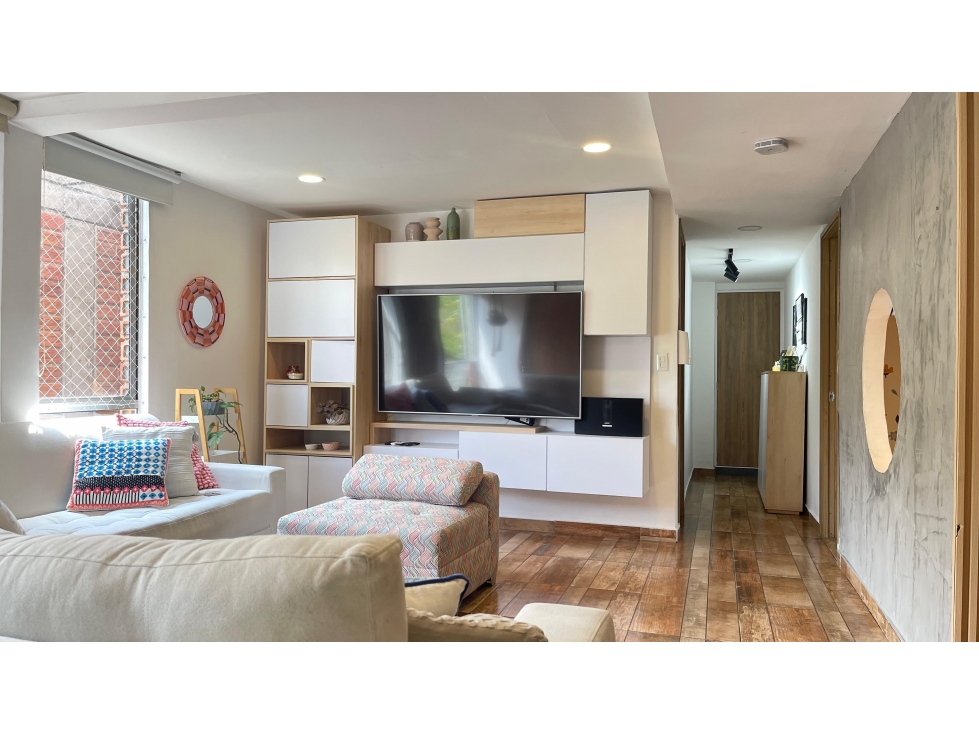 APARTAMENTO REMODELADO EN VENTA EN SAN DIEGO — foto 2
