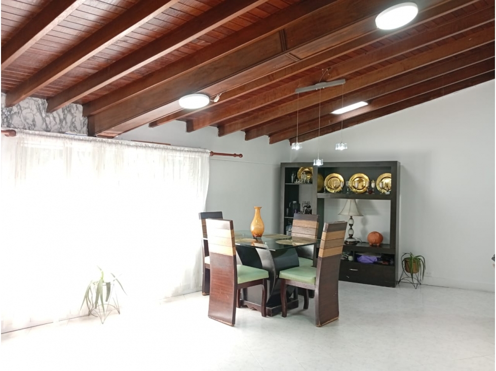 APARTAMENTO EN VENTA EN LAURELES CERCA A LA AVENIDA BOLIVARIANA - 4