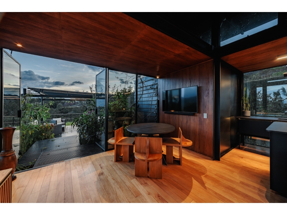HERMOSA CASA EN VENTA EN ALTO DEL ESCOBERO — foto 6