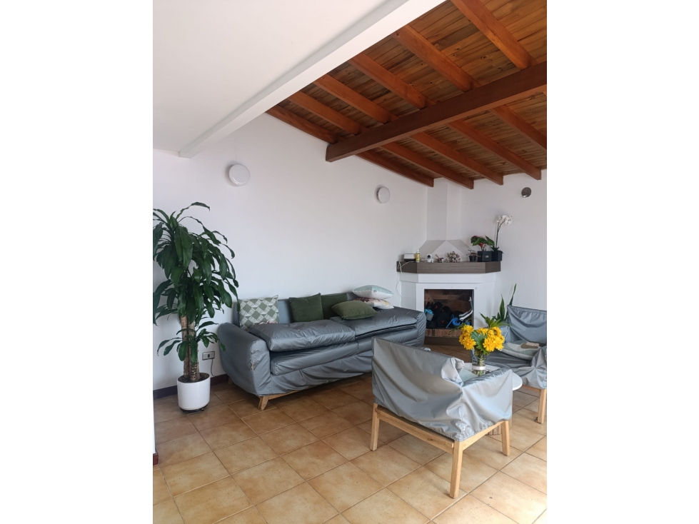 CASA EN VENTA EN LOMA DEL ESCOBERO — foto 6
