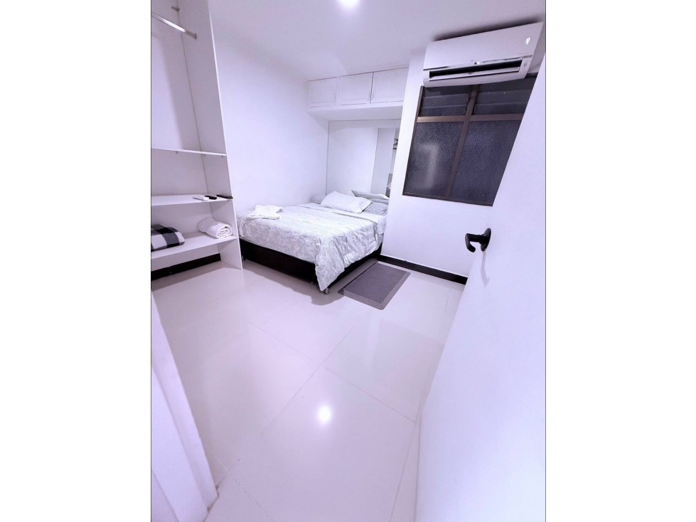 APARTAMENTO EN VENTA EN LAURELES PRIMER PARQUE — foto 6