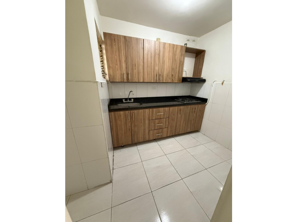APARTAMENTO EN VENTA EN ITAGUI CERCA AL PARQUE — foto 4