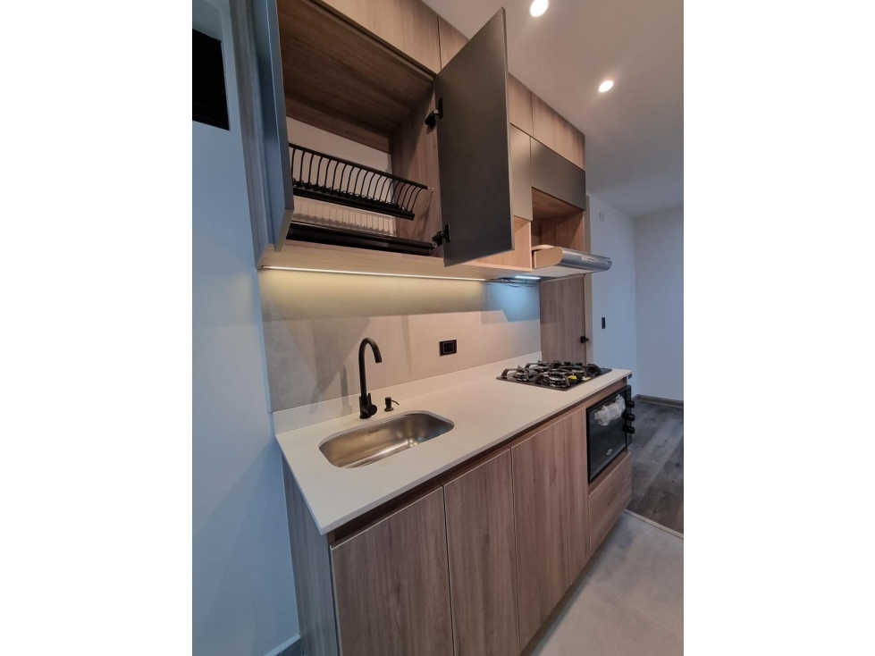 VENTA DE APARTAMENTO EN BARRIO BOSTON MEDELLIN — foto 5