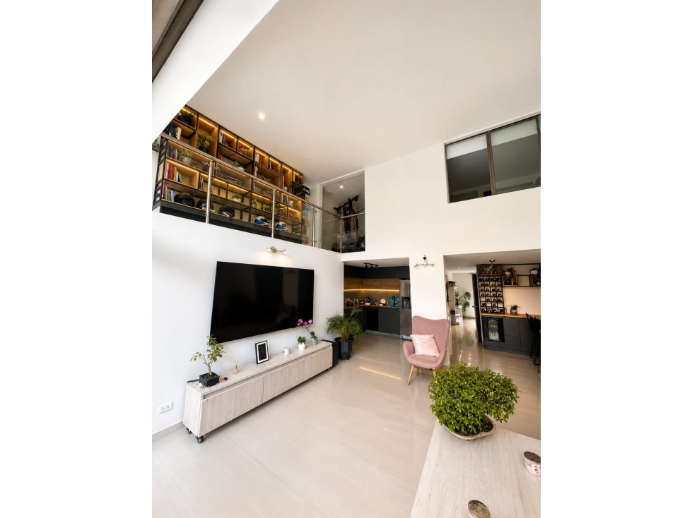 CASA EN VENTA EN ENVIGADO SECTOR LAS ANTILLAS