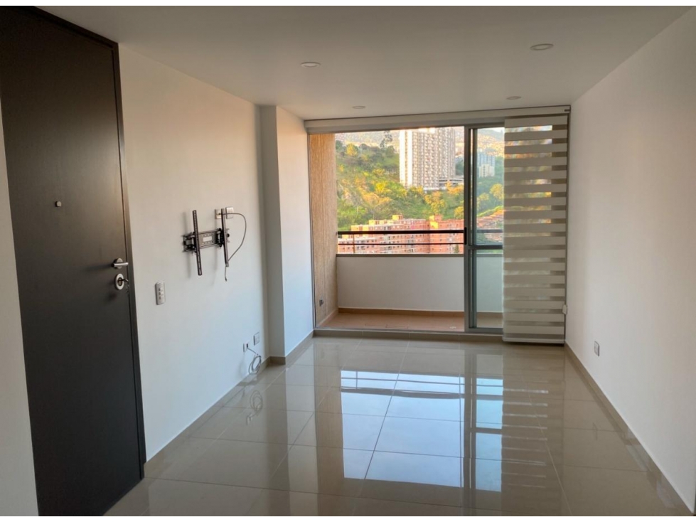 APARTAMENTO EN VENTA EN CALASANZ PARTE PLANA