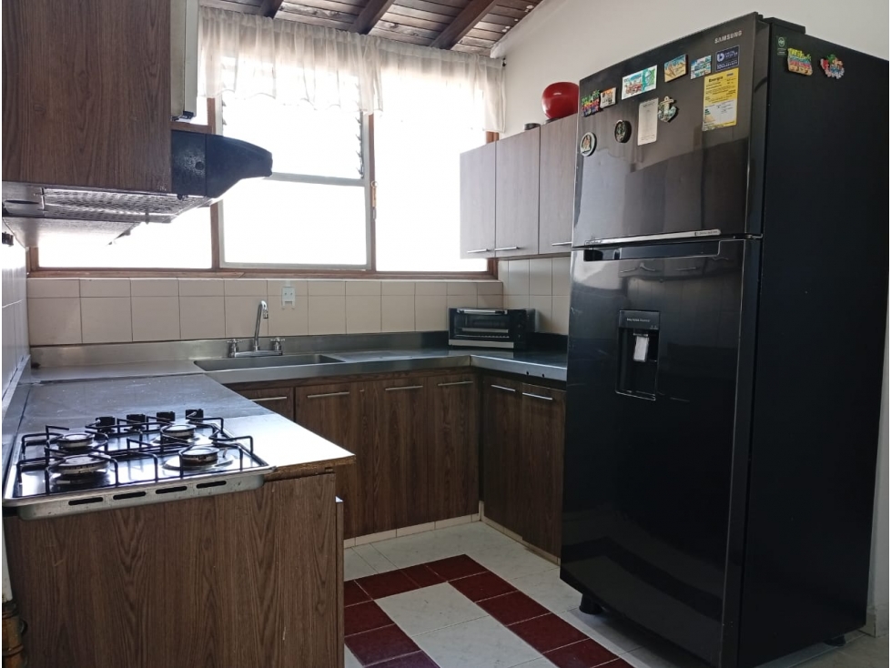 APARTAMENTO EN VENTA EN LAURELES CERCA A LA AVENIDA BOLIVARIANA - 6