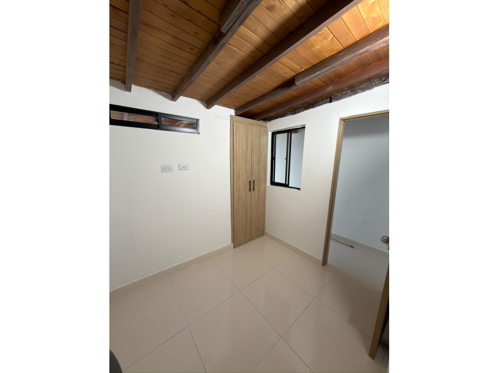 APARTAMENTO EN VENTA EN MANRIQUE SANTA INES — foto 6
