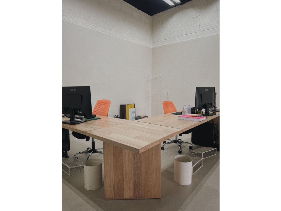 OFICINAS PARA LA VENTA EN EL POBLADO — foto 4