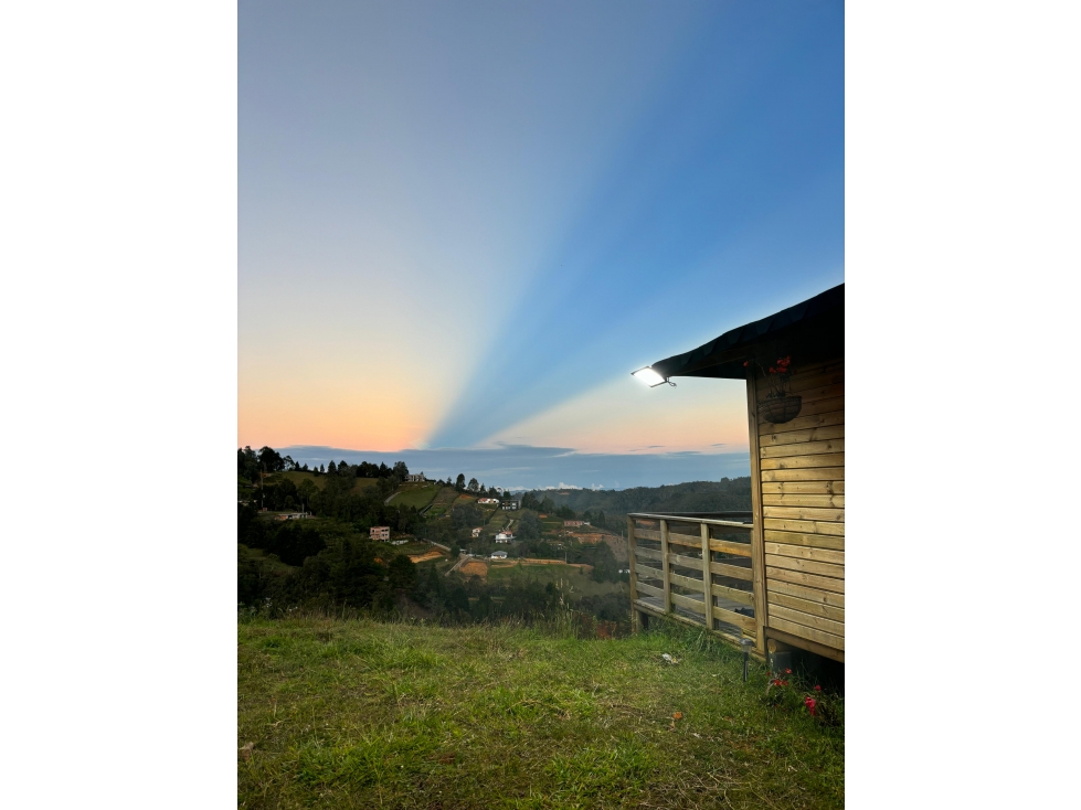 CHALET EN VENTA EN SANTA ELENA VEREDA LA FELIPA — foto 2