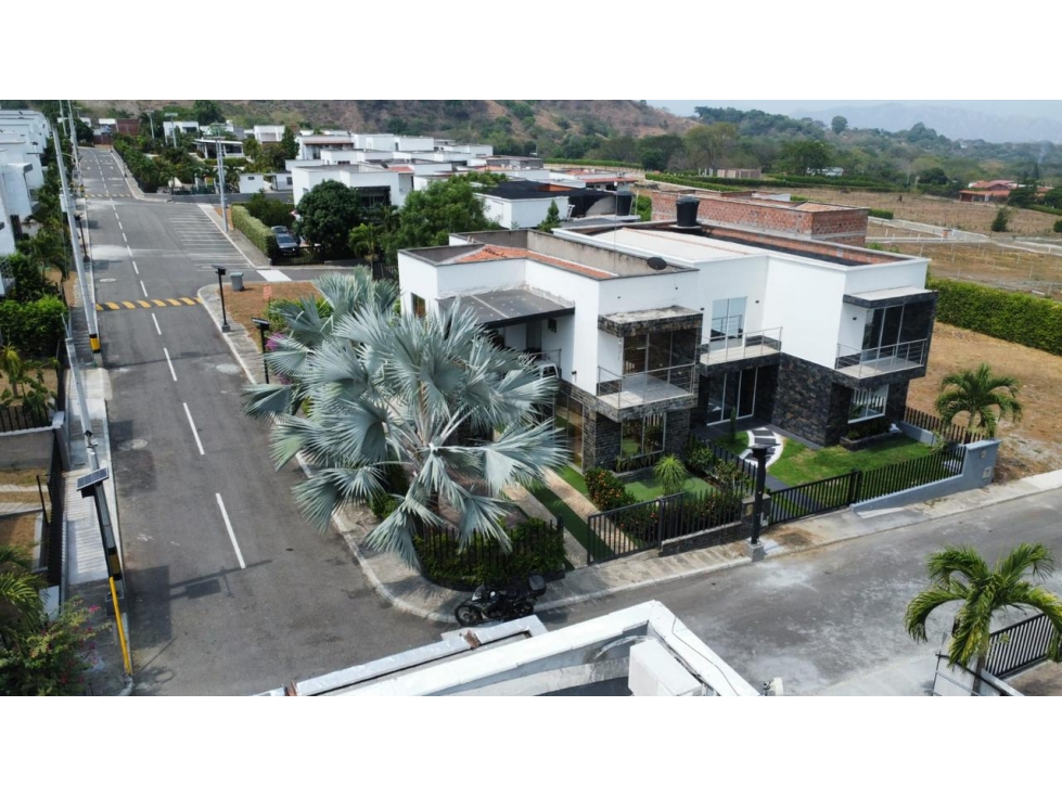 CASA EN VENTA EN SOPETRAN — foto 2