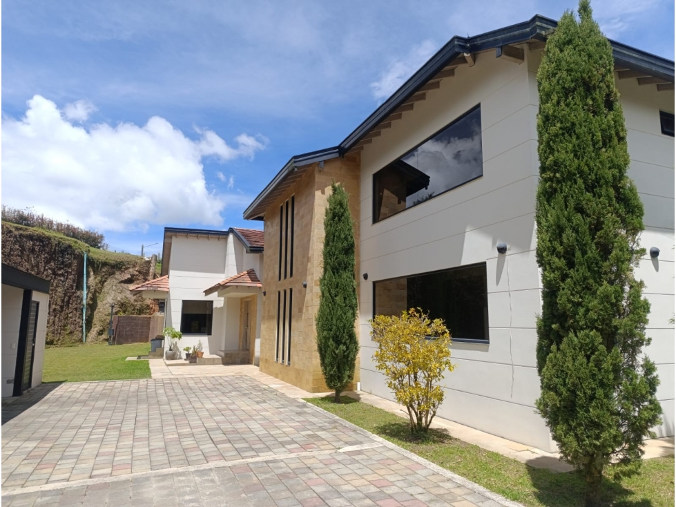 CASA EN VENTA EN ALTOS DEL ESCOBERO ENVIGADO — foto 3