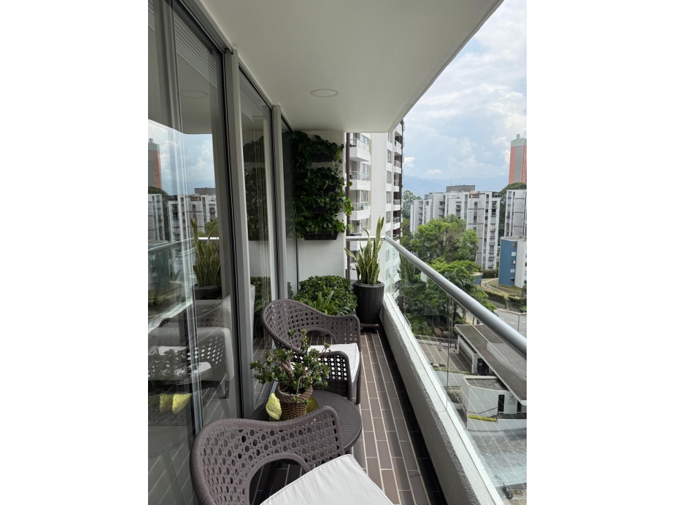 APARTAMENTO EN VENTA EN LOMA DEL INDIO POBLADO — foto 3
