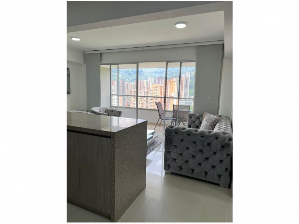APARTAMENTO EN VENTA EN SABANETA CIUDADELA DEL MONTE AZUL — foto 2
