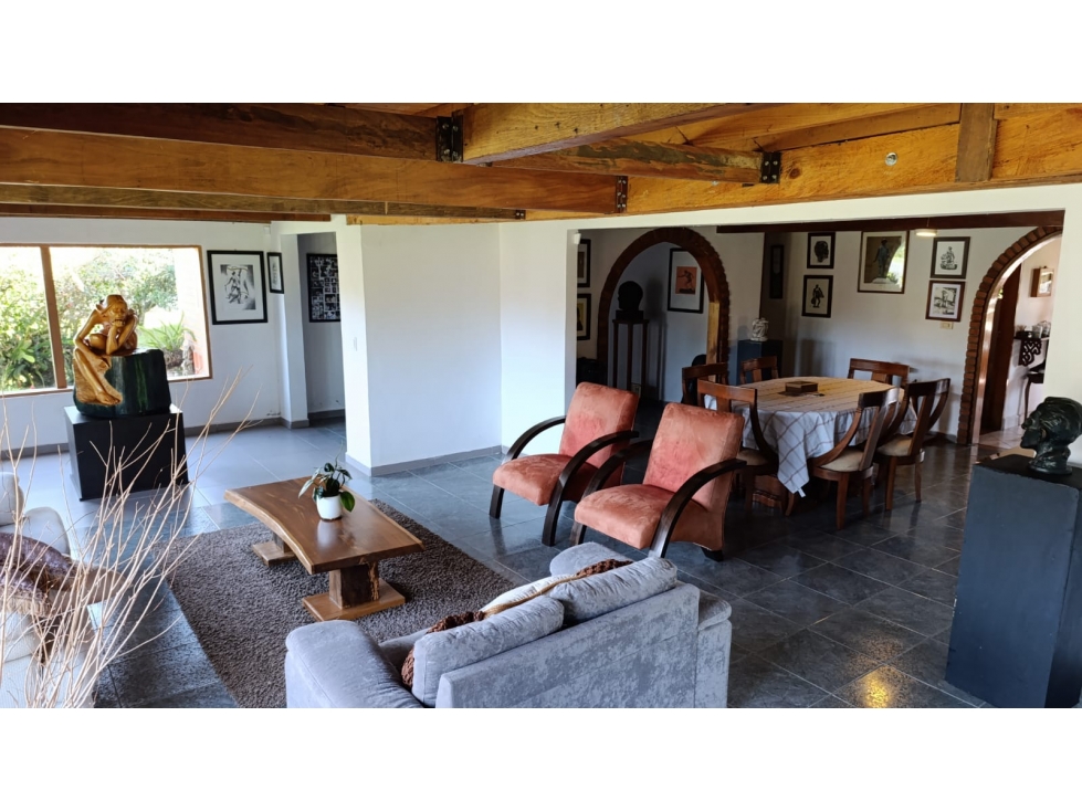 Finca Campestre en Venta en Marinilla 6.977 m² y 563 m² Construidos — foto 4