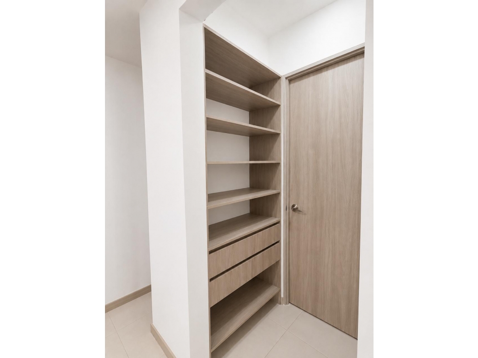 Apartamento en venta en Marinilla sector Alcaravanes — foto 2