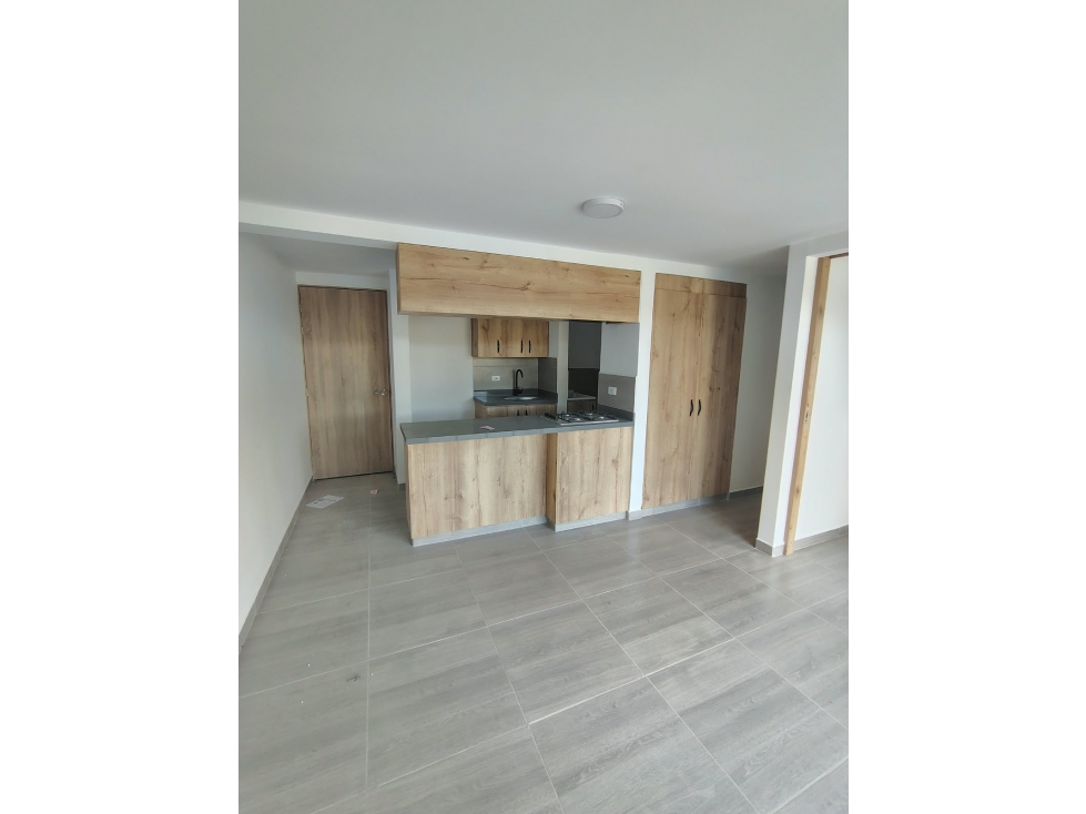 Arriendo apartamento en el carmen de viboral - 2