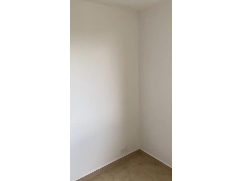 Venta de Apartamento en Marinilla, Antioquia - 4