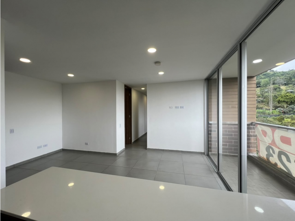 Apartamento en venta en La ceja — foto 3