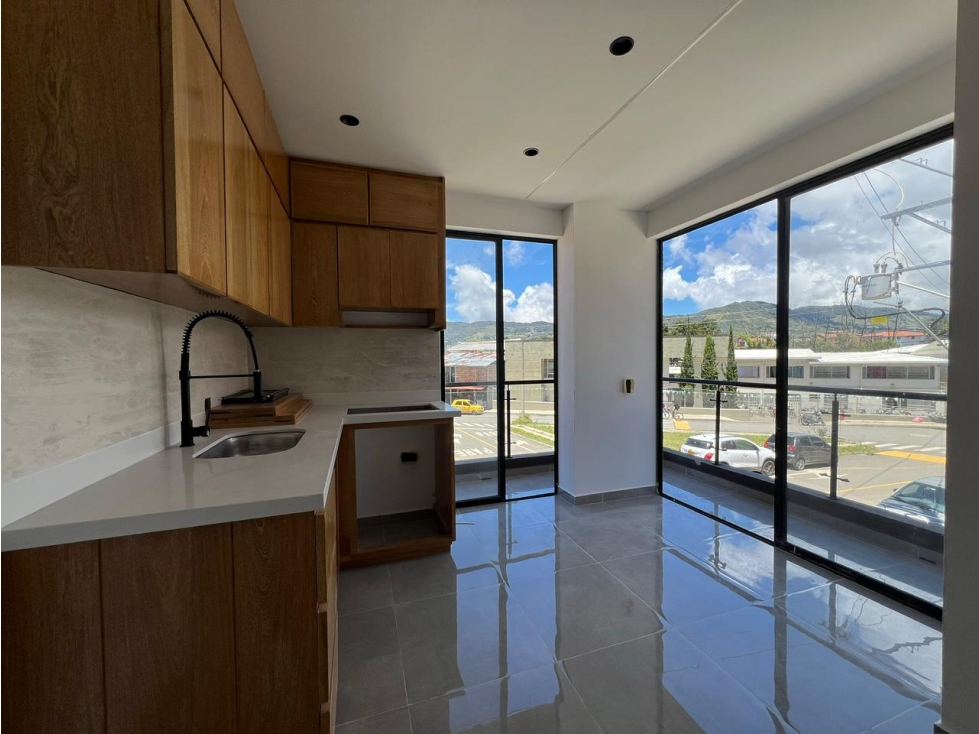 Casa esquinera en venta en El Carmen de Viboral — foto 3