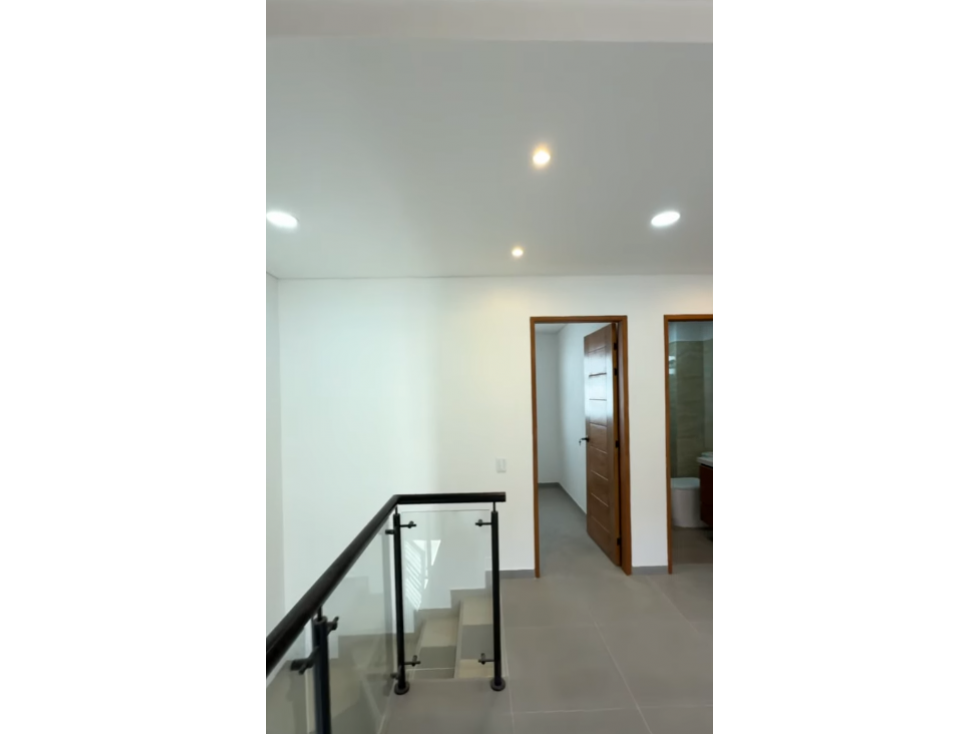 Casa en venta en el Carmen de Viboral con 90 m2 — foto 2