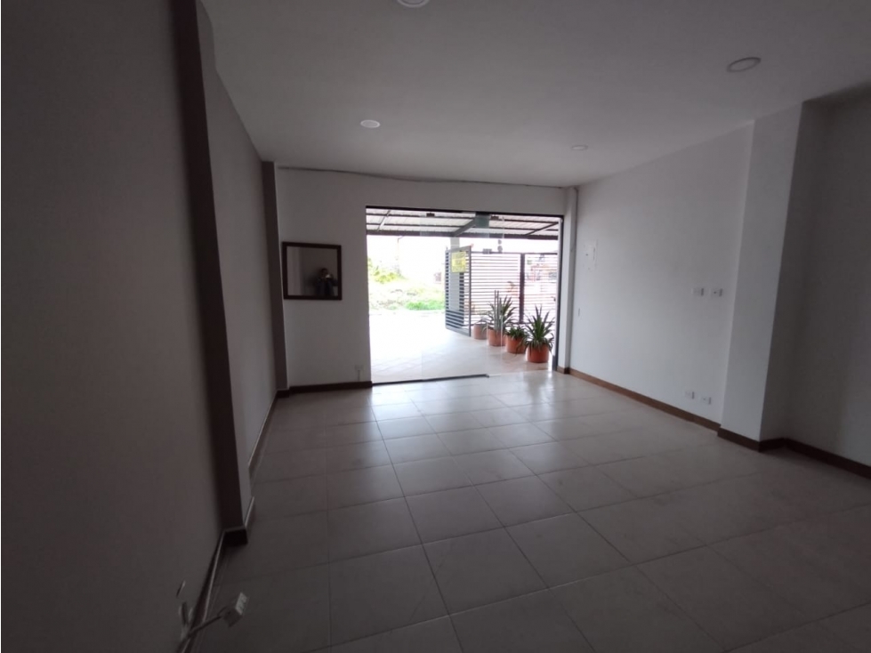 Arriendo Local Comercial en Rionegro - 4